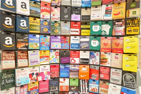 Best Gift Cards for Men 2023: Top Choices