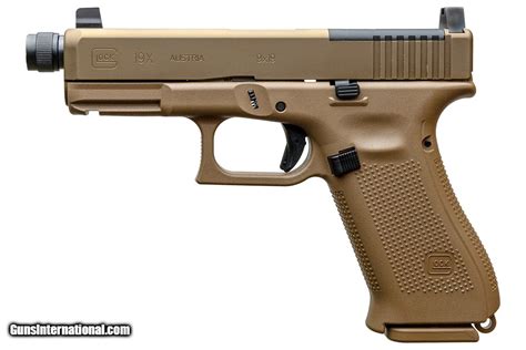Glock 19 FDE Review: Top Choice for Professionals? Find Out Why!
