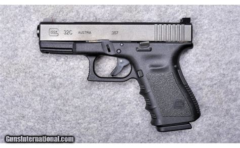 Unmatched Compactness: The Best Glock 32c Guide for Concealed Carry Enthusiasts