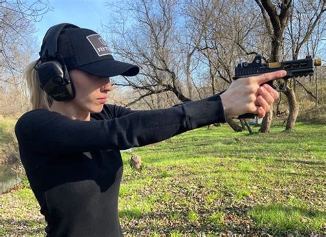 Best Glock for Women: Self-Defense Choice
