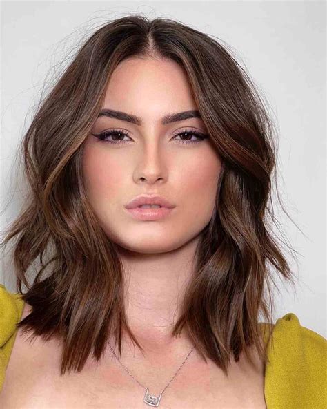 Best Square Face Haircuts for 2023